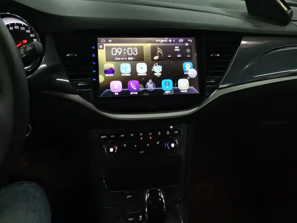 Buick Verano 2016 Hatchback 15S Automatic Leading фото 13