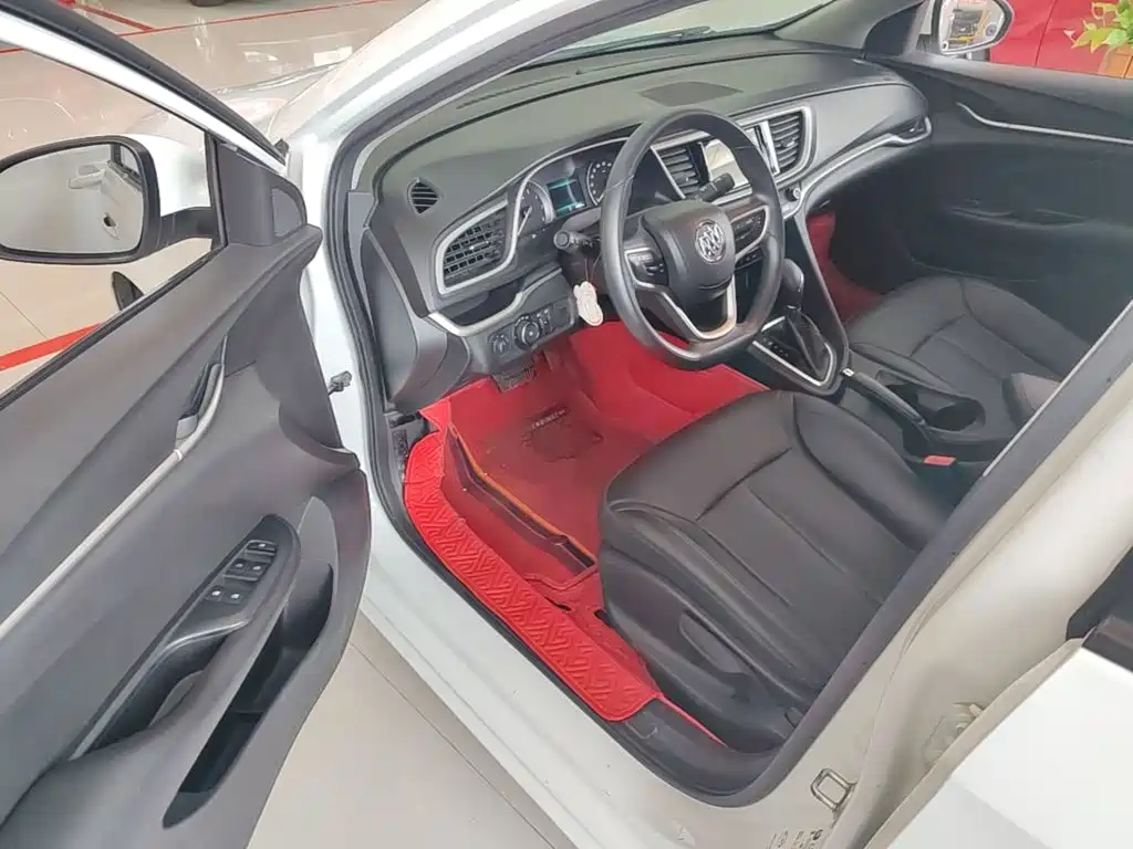 Фото 16 - Buick Excelle