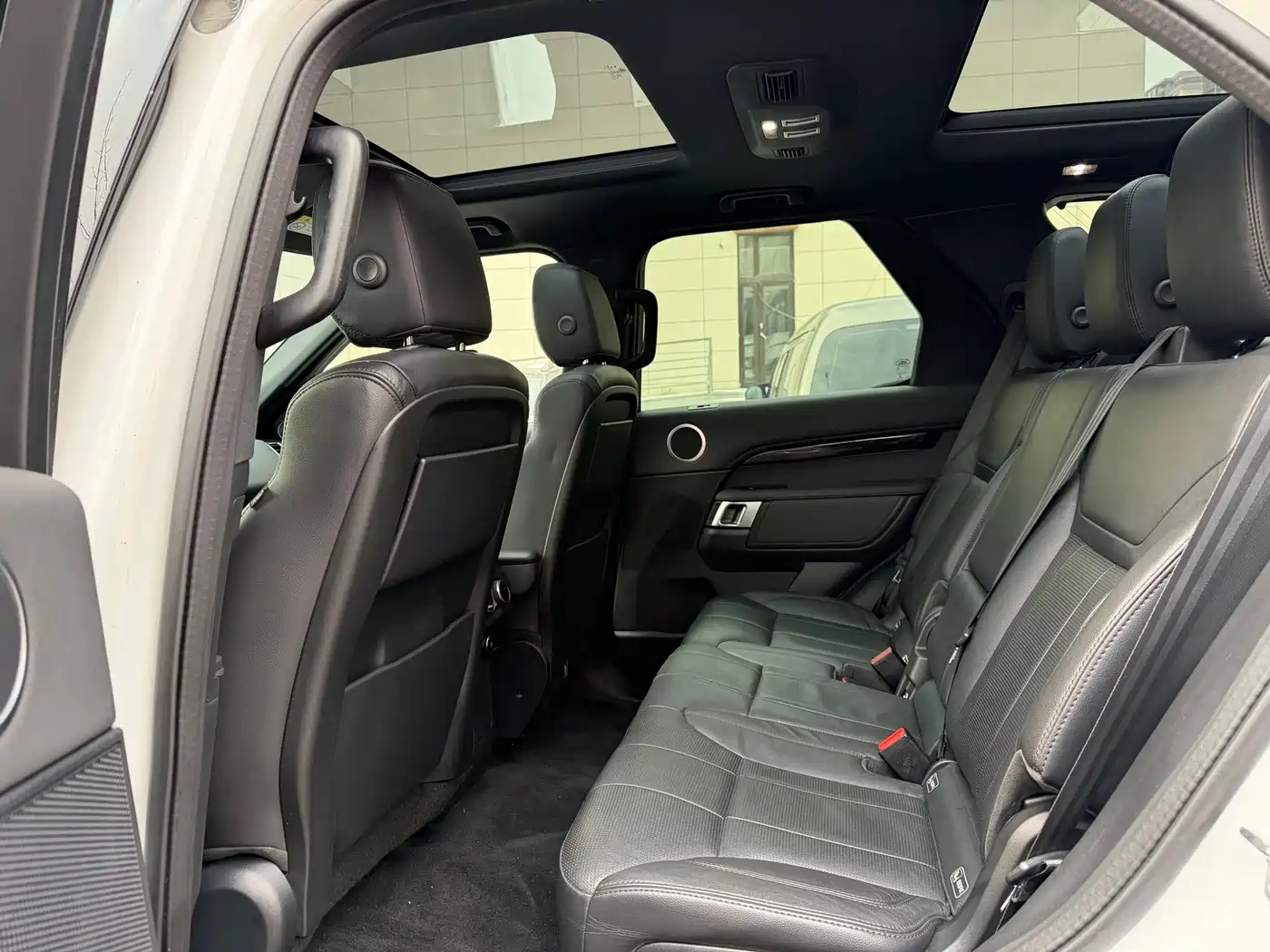Land Rover Discovery 2020 3.0 SC V6 SE фото 9