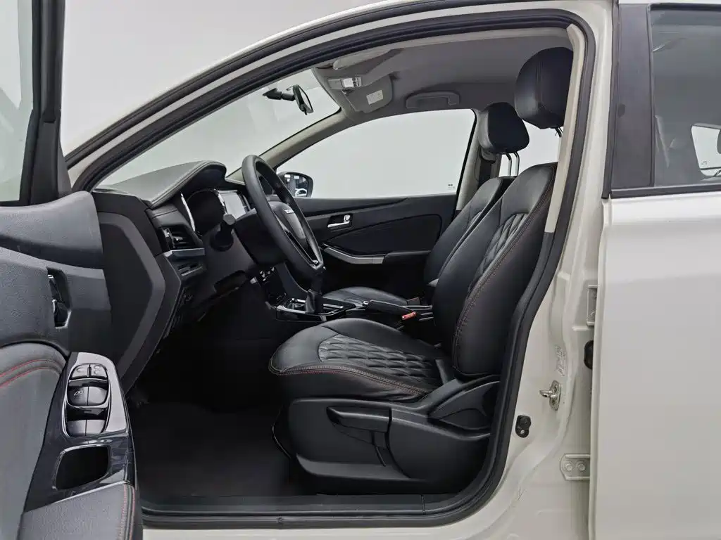 Venucia T70 2018 2018 1.6L Manual Smart Fun Edition