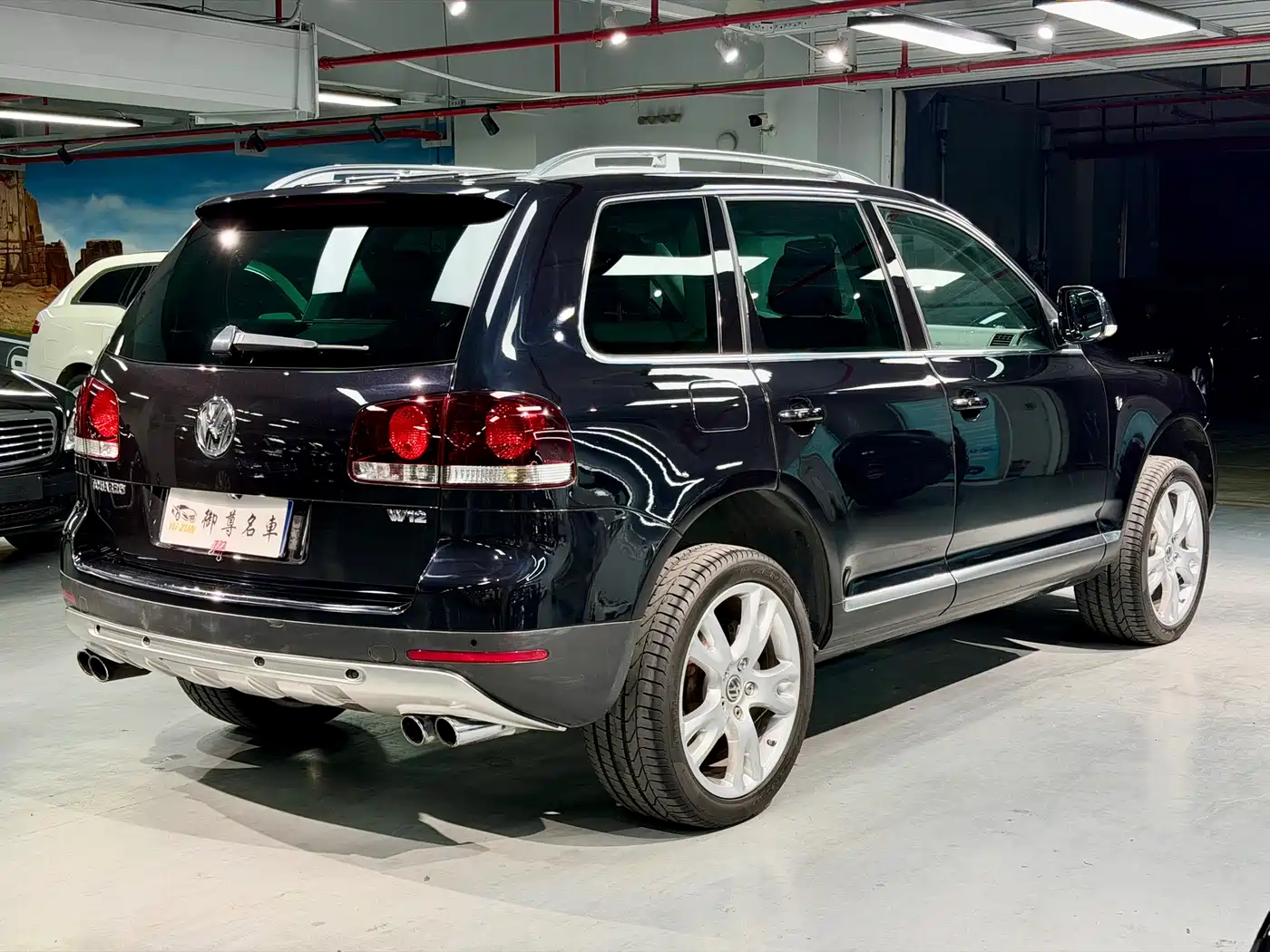 Volkswagen Touareg 2008 6.0 W12 Top Model фото 6