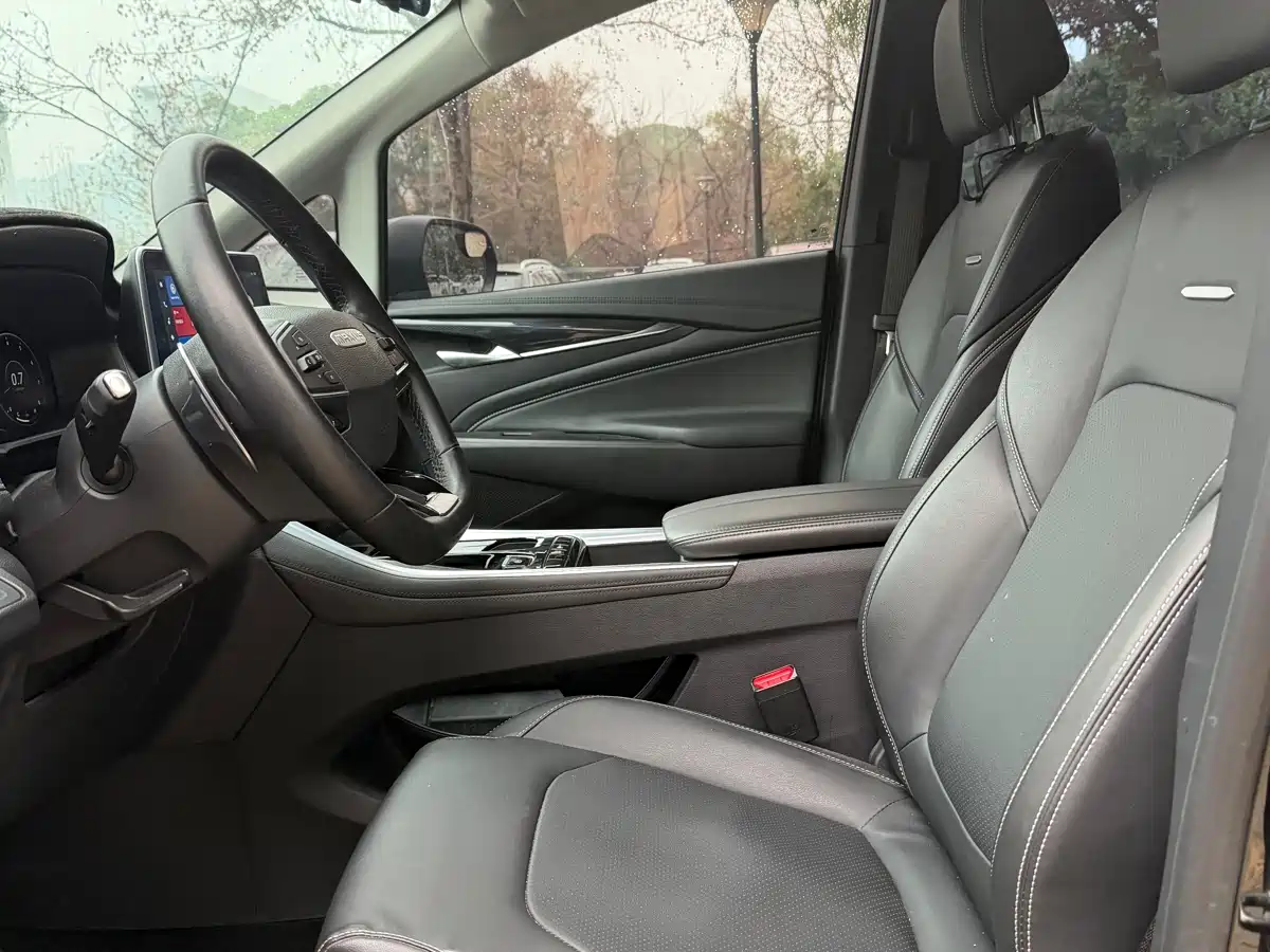 SAIC MAXUS CHASE G50