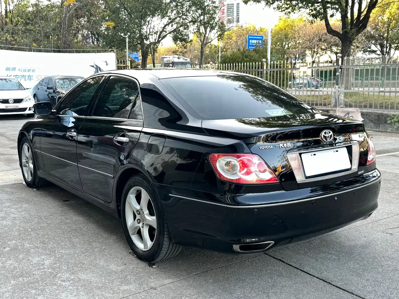 Toyota Reiz 2009 2.5S Comfort Edition фото 6