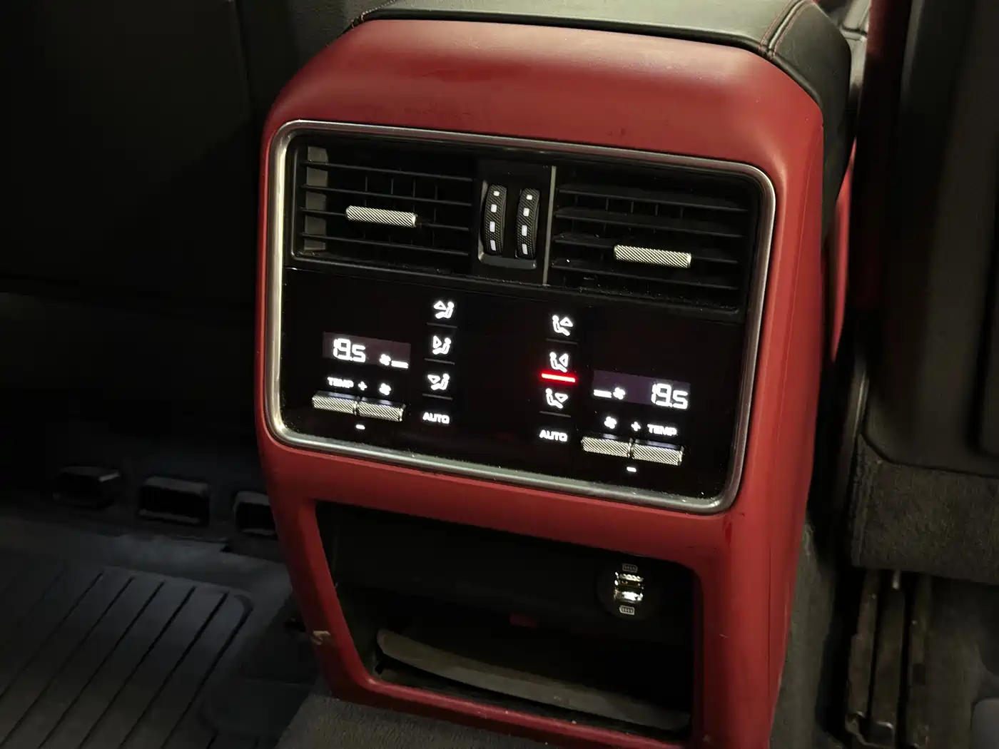 Porsche Cayenne 2019 Cayenne 3.0T фото 17