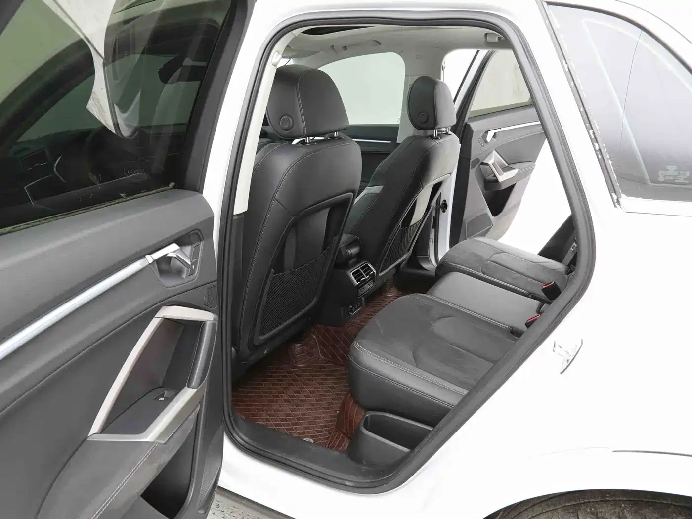 Audi Q3 2022 35 TFSI Fashion Dynamic фото 7
