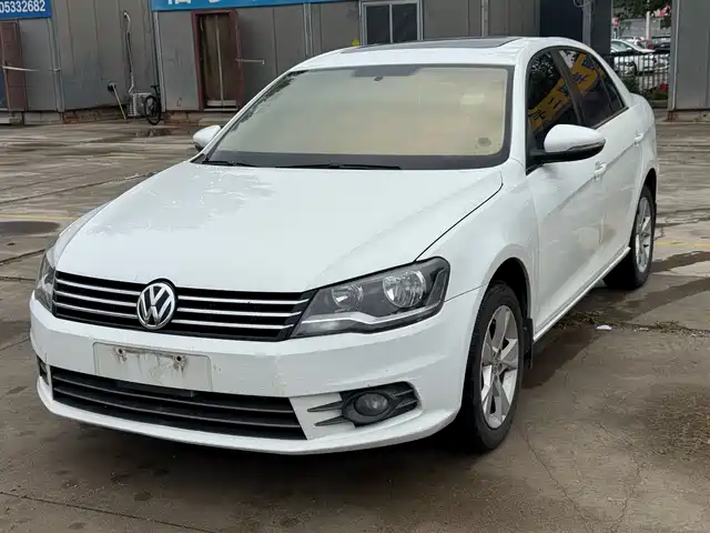  Volkswagen Bora 2013 1.6L Automatic Fashion Model