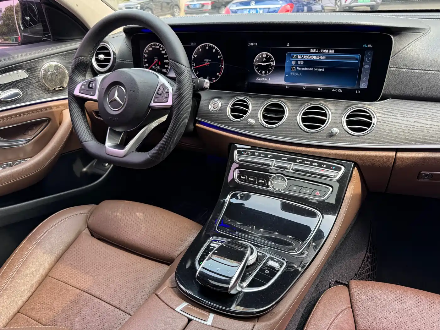 Mercedes-Benz E-Class 2016 E 200 L Sport Type фото 15