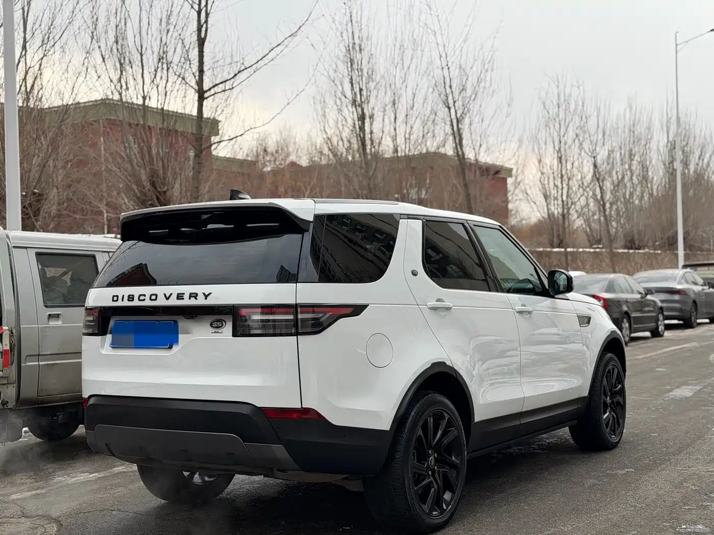Land Rover Discovery 2020 3.0 SC V6 SE фото 6