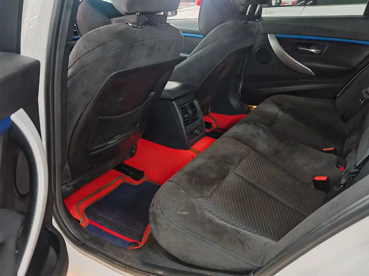 BMW 3 Series 2018 320i M Sport Package фото 5