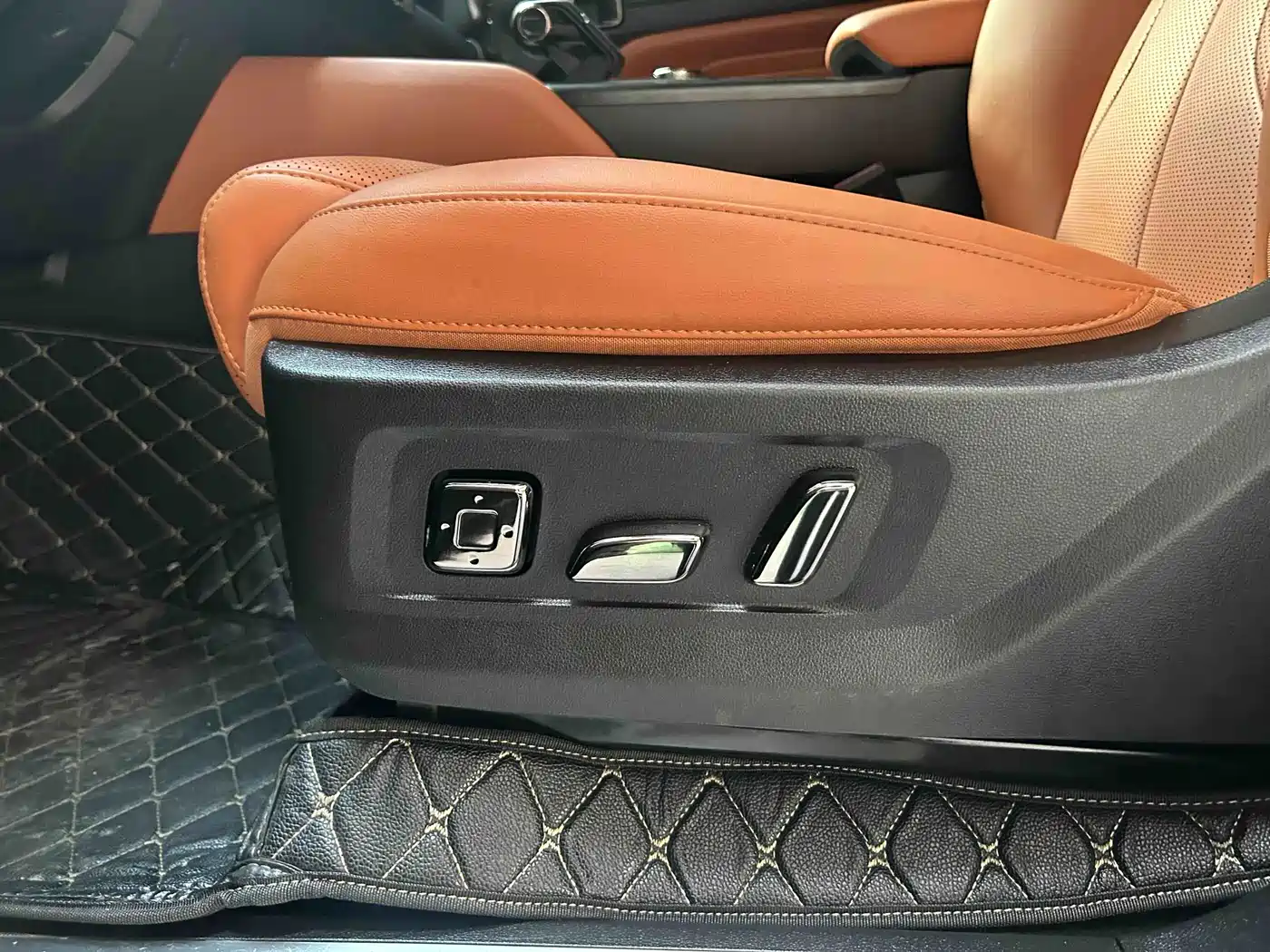 Haval H9 2025 2024 2.4T Diesel AWD Explorer Edition