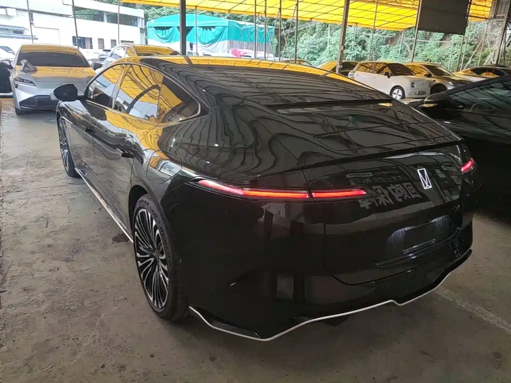 Avatr 12 2025 Facelift Ultra EV AWD фото 5