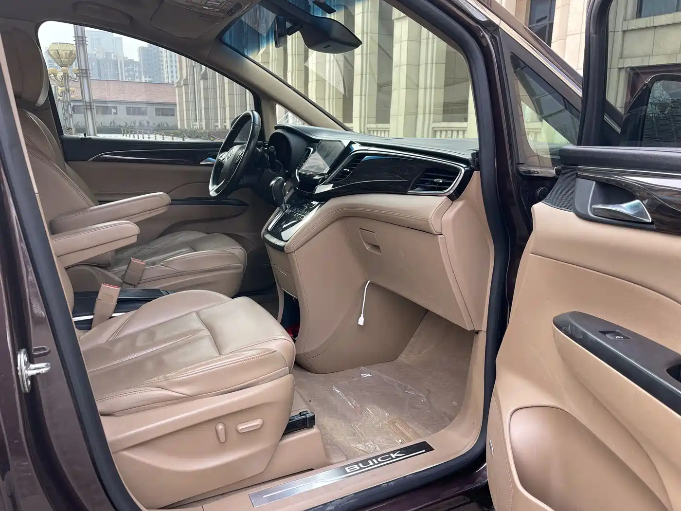 Buick GL8 2017 ES 28T Flagship China V фото 5