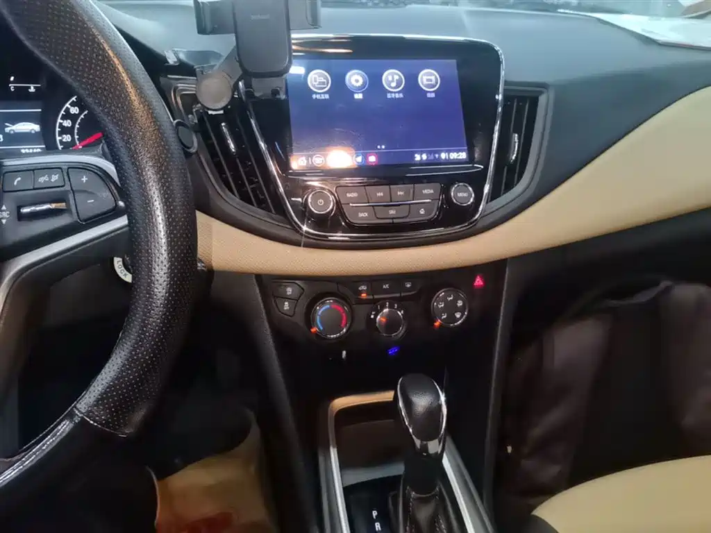 Chevrolet Monza 2022 320 Automatic Enjoyment Sunroof Edition фото 13