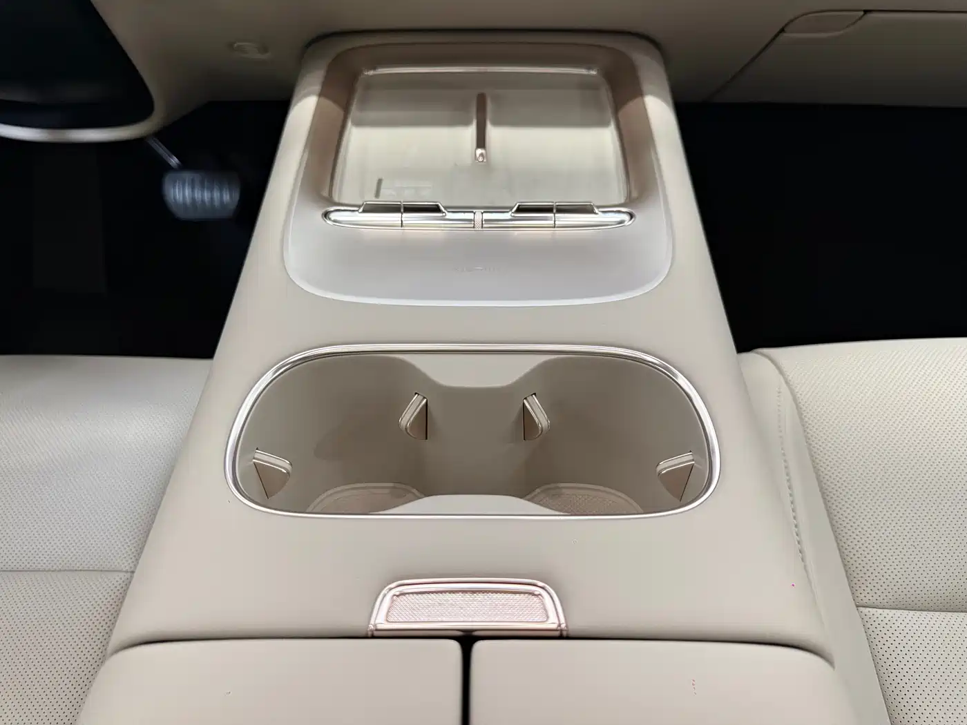 Xiaomi Auto Xiaomi SU7 2026 Rear-Wheel Drive Edition фото 37