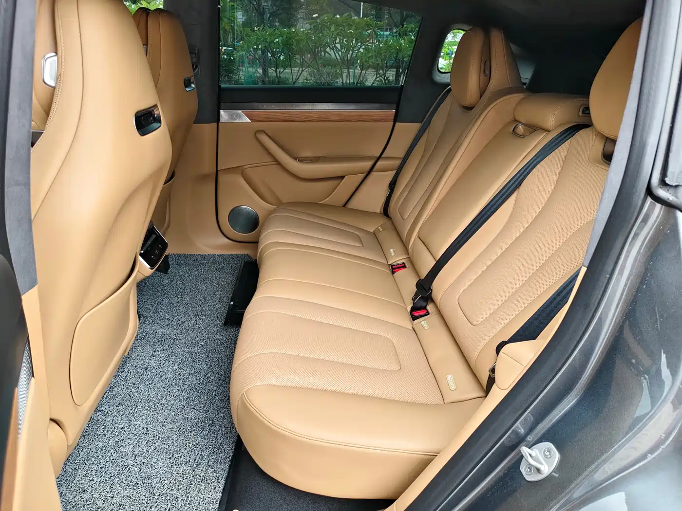 Zhijie Luxeed R7 2026 2024 Pure Electric 667km Pro