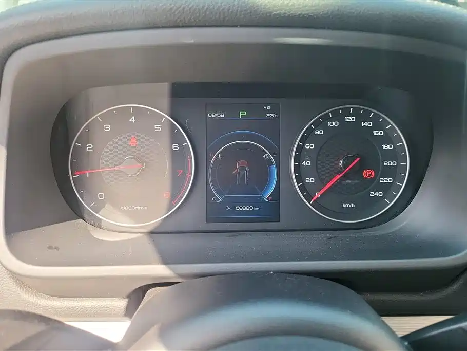 BYD Tang 2018 2.0T Auto Smart Connect Luxury 5-seater China V фото 14