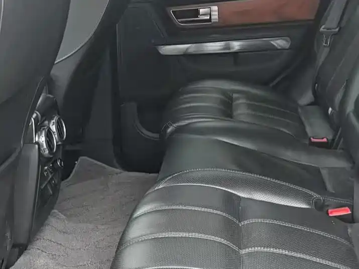 Land Rover Range Rover Sport 2012 3.0 TDV6 HSE Diesel Version фото 7