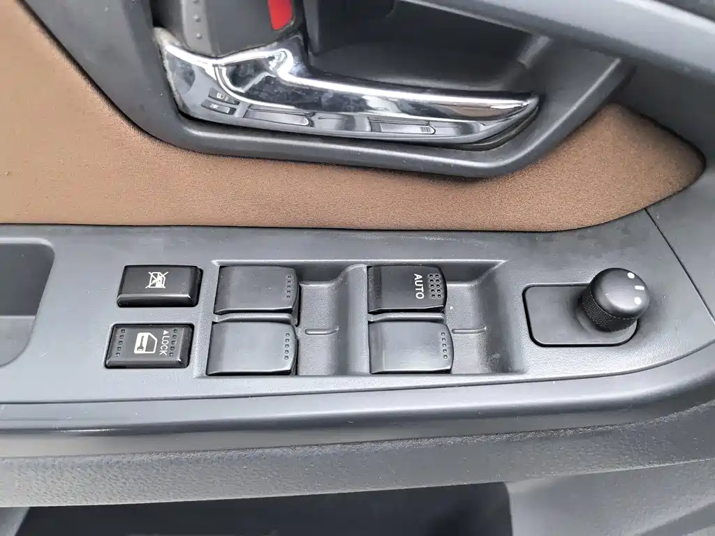 Фото 9 - Suzuki SX4