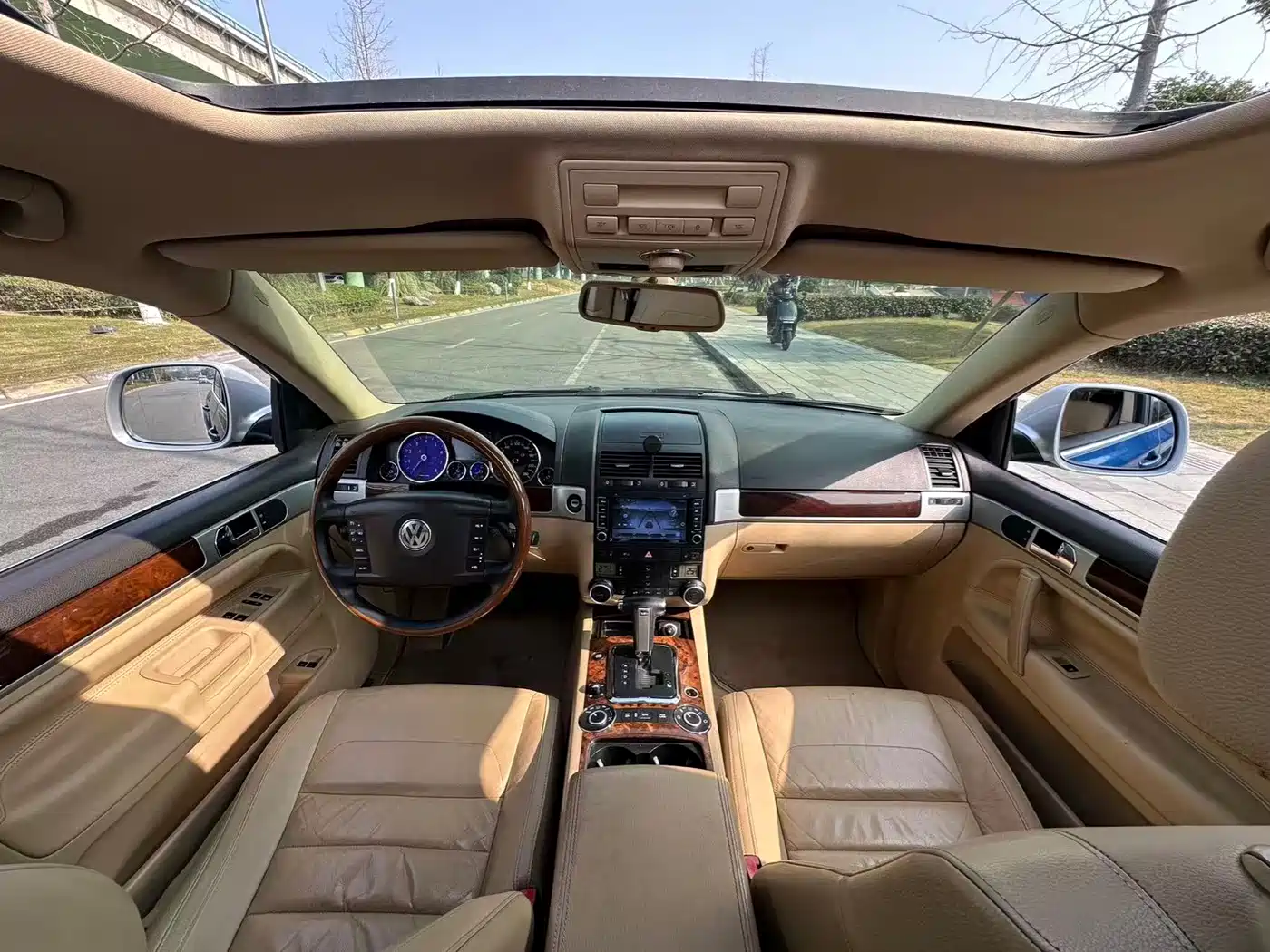 Volkswagen Touareg 2010 3.6 Limited Top Edition фото 10