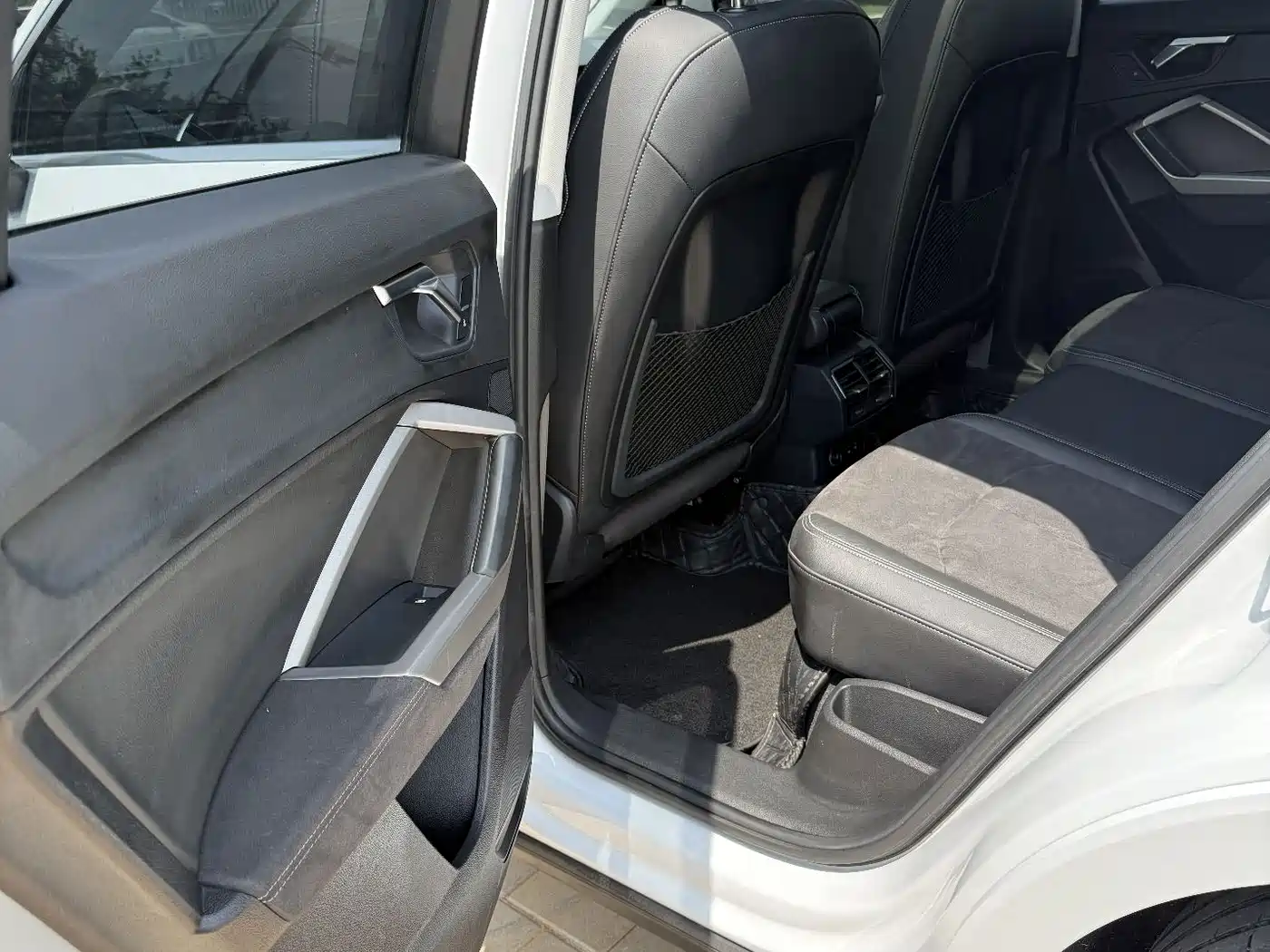 Audi Q3 2023 35 TFSI Fashion Dynamic (1.4T) фото 15