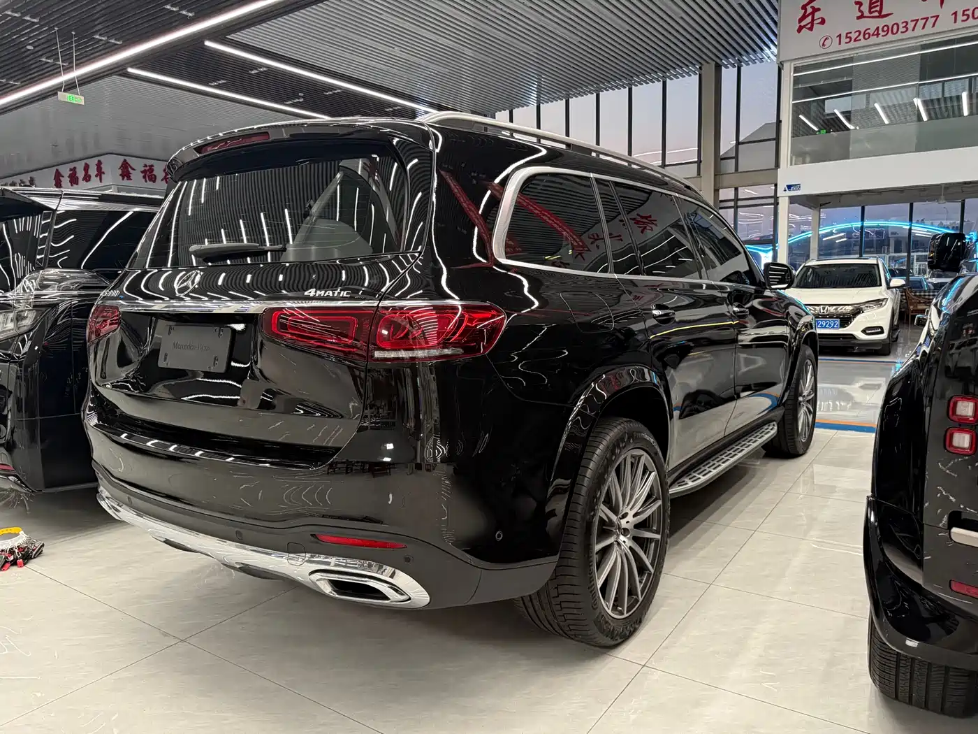Mercedes-Benz GLS 2022 Facelift GLS 450 4MATIC Luxury фото 10
