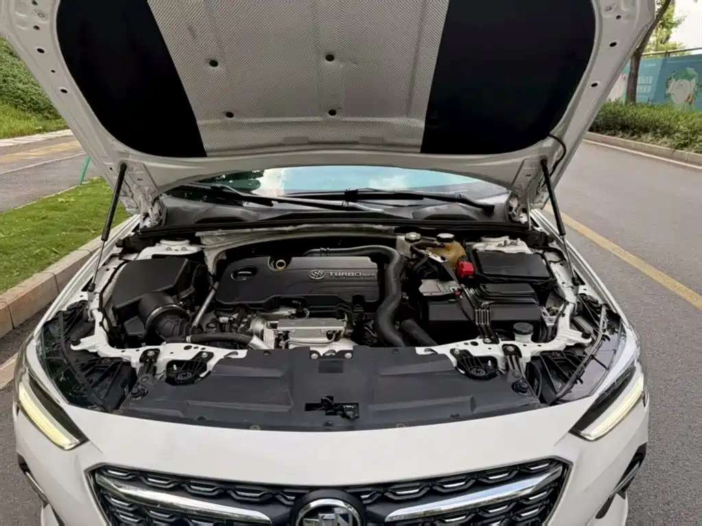 Buick Regal 2021 552T Elite фото 9