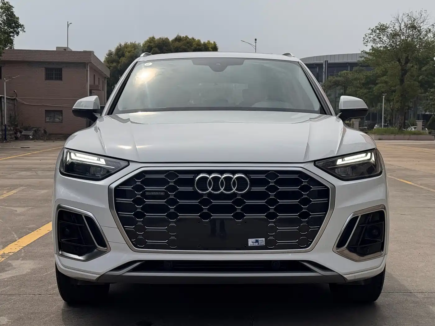 Audi Q5L 2022 40T Luxury Dynamic фото 2