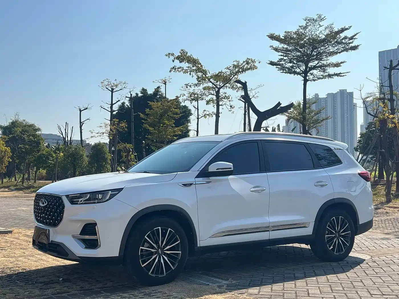 Chery Tiggo 8 PLUS 2021 2022 290TGDI DCT Passion Edition