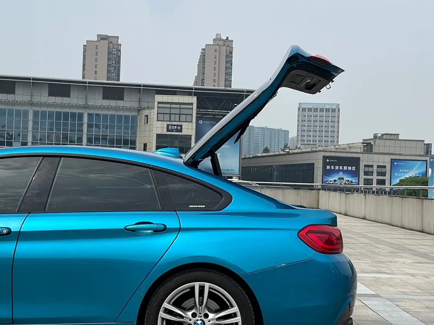 BMW 4 Series 2017 425i Gran Coupe Premium M Sport Package фото 9