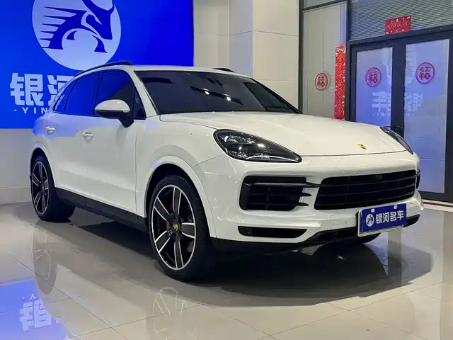 Porsche Cayenne 2018 Cayenne S 2.9T — фото 3