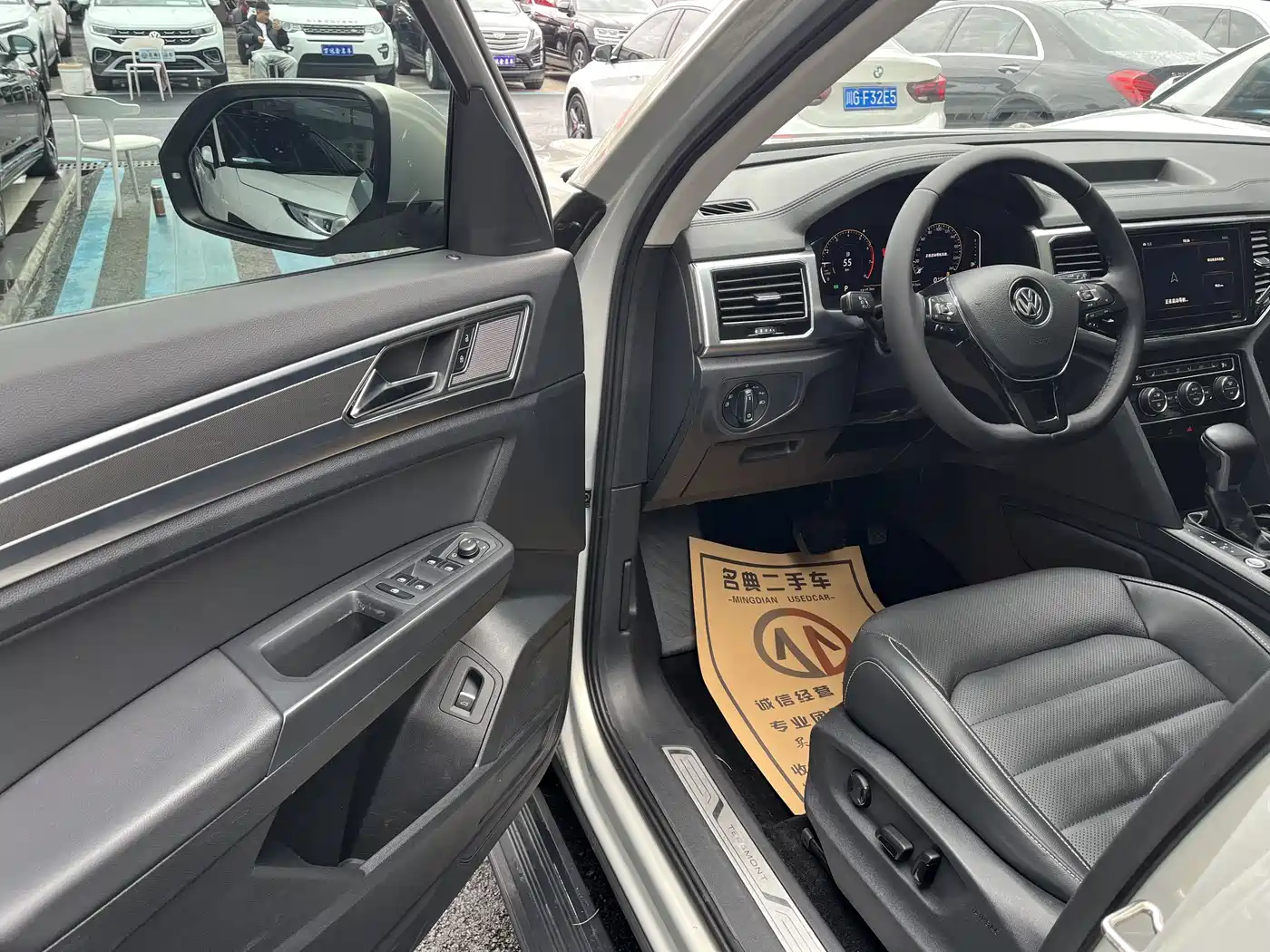 Volkswagen Teramont 2020 380TSI 4WD Luxury Edition China VI фото 8