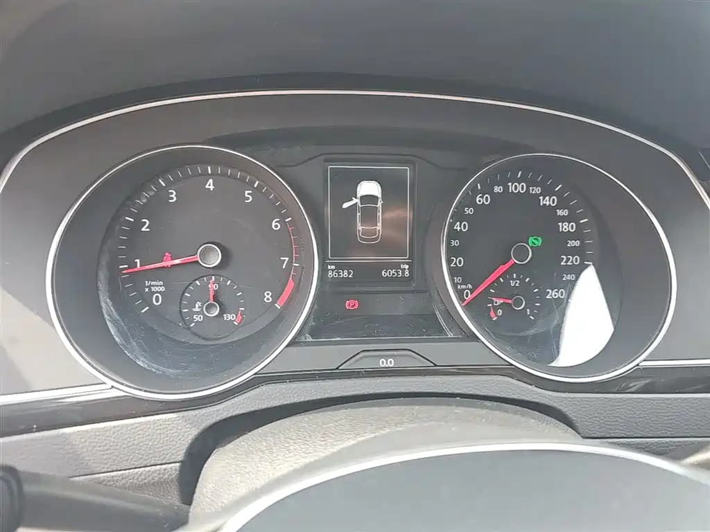 Volkswagen Magotan 2017 330TSI DSG Luxury фото 12
