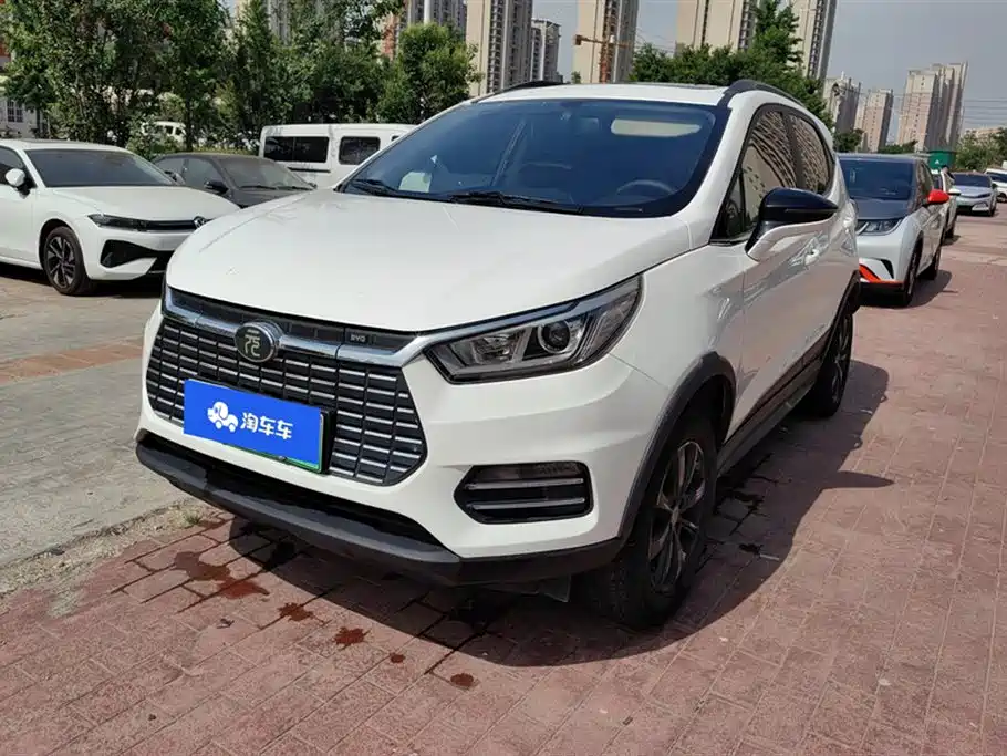 BYD Yuan New Energy 2018 EV360 Smart Connected Cool Type