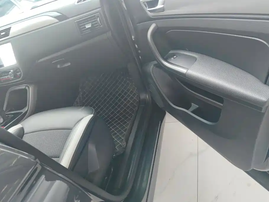 Qoros 5 2019 2019 Qoros 5S 1.6TGDI Flagship Edition