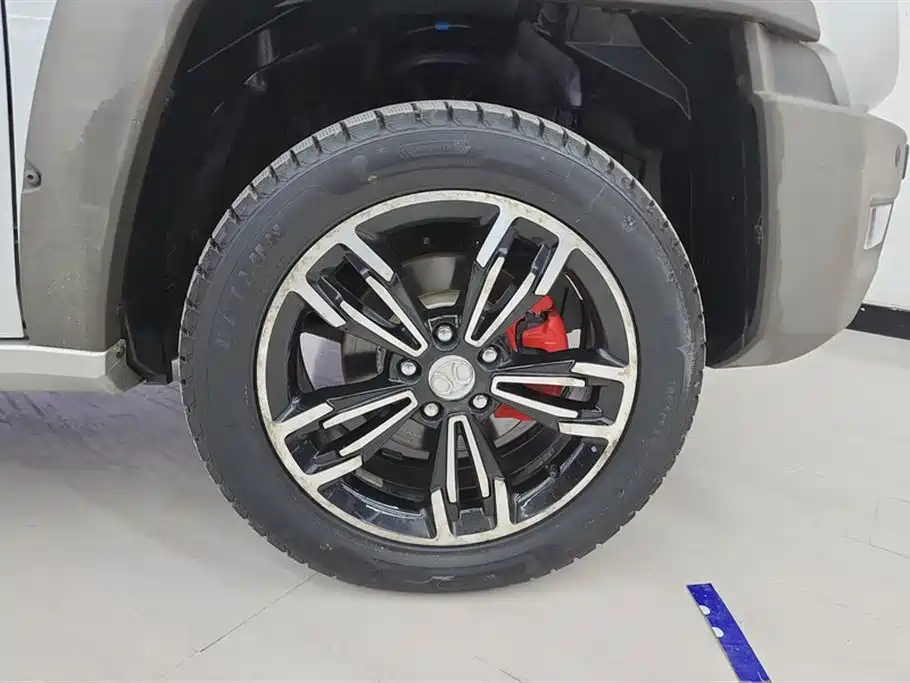 BAIC ORV Beijing Offroad BJ20 2018 Model 1.5T CVT Luxury фото 6
