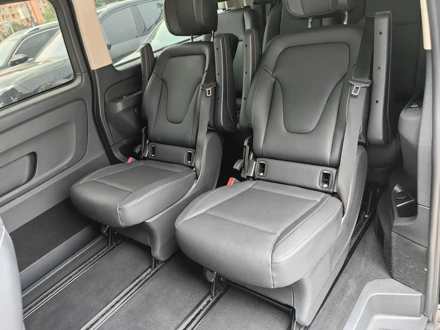 Mercedes-Benz Vito 2021 2.0T Elite 7-Seater фото 14