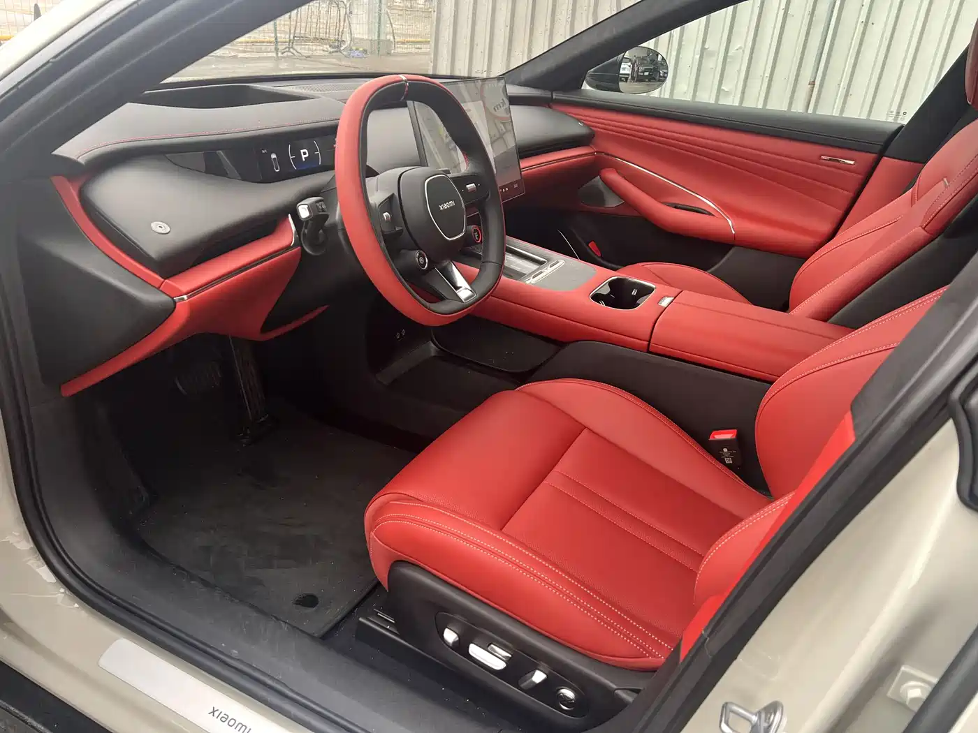 XIAOMI CAR XIAOMI SU7