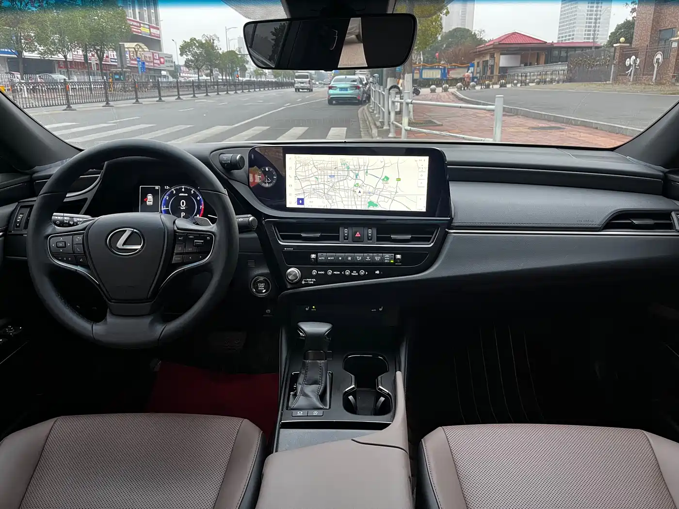 Lexus ES 2022 200 Excellence Edition фото 8