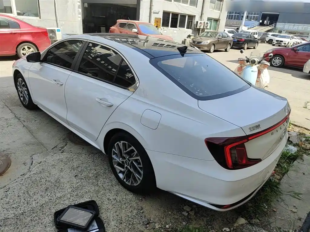 Hyundai Mistra 2021 1.8L CVT GLX Elite фото 5