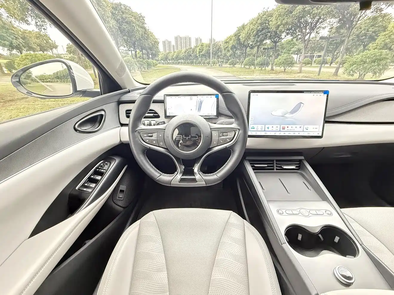 BYD Seal 06 DM-i Touring 2025 DM-i 80KM Premium фото 7