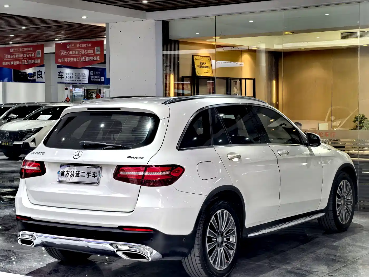 Mercedes-Benz GLC 2016 GLC 200 4MATIC фото 16