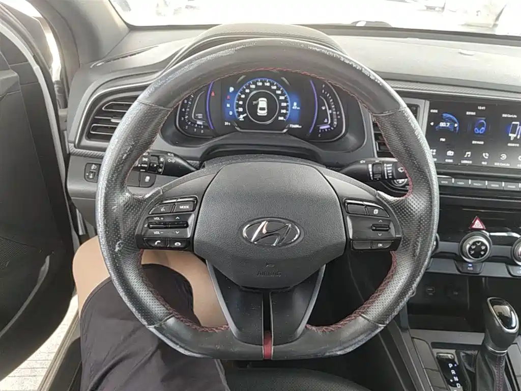 Hyundai Elantra 2019 1.4T Dual-clutch XuanDong·Vitality Type фото 11