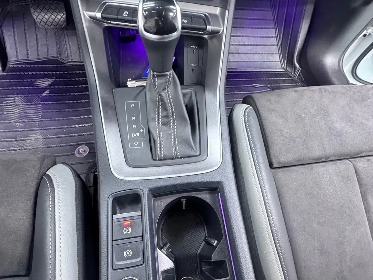 Audi Q3 2022 35 TFSI Fashion Dynamic фото 20