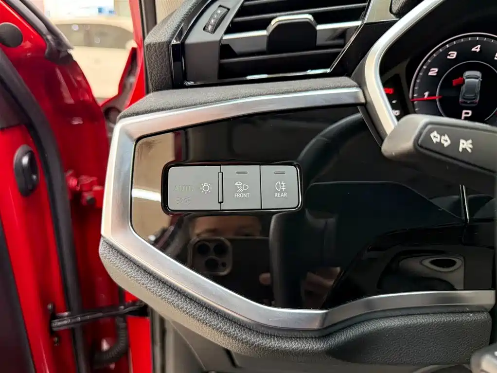 Audi Q3 2023 35 TFSI Fashion Dynamic (1.4T) фото 9