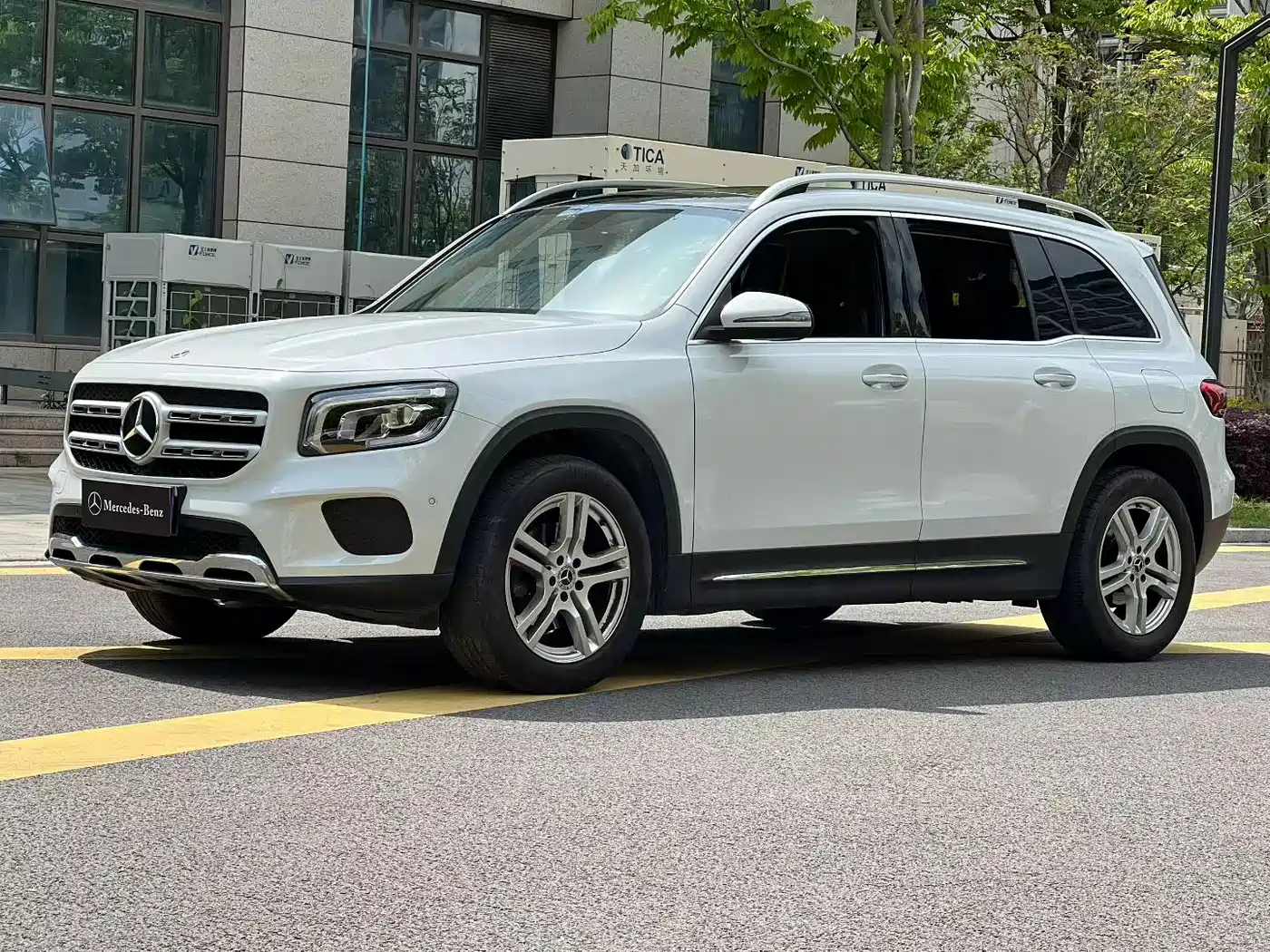 Mercedes-Benz GLB 2020 GLB 200 Dynamic фото 2