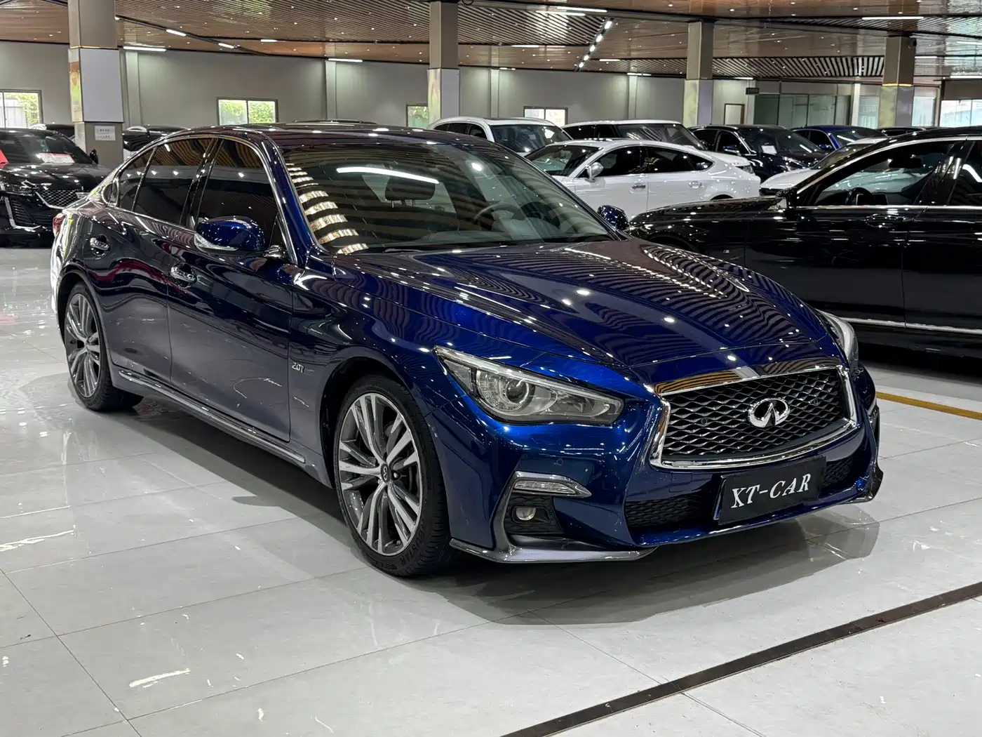 Фото 3 - Infiniti Q50L