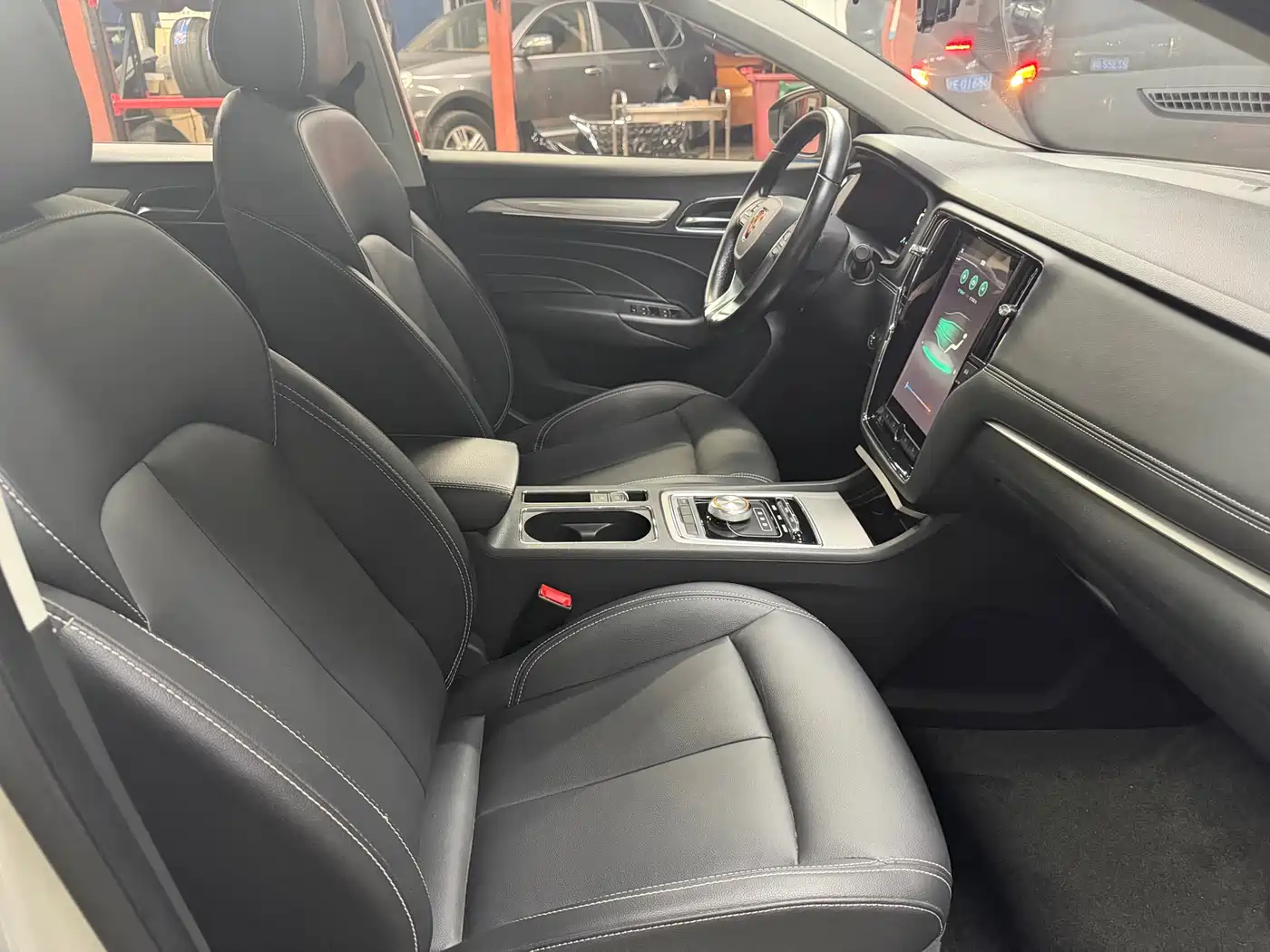 Roewe i6 New Energy 2018 2017 45T Hybrid Connected Smart Enjoyment Edition