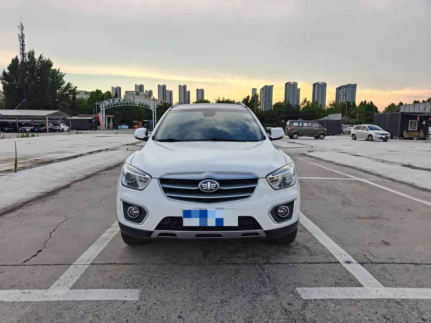 Besturn X80 2014 2013 2.0L Automatic Comfort Model