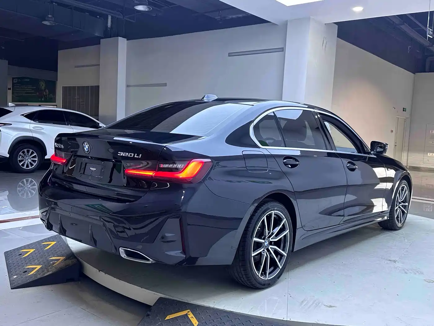  3-SERIES