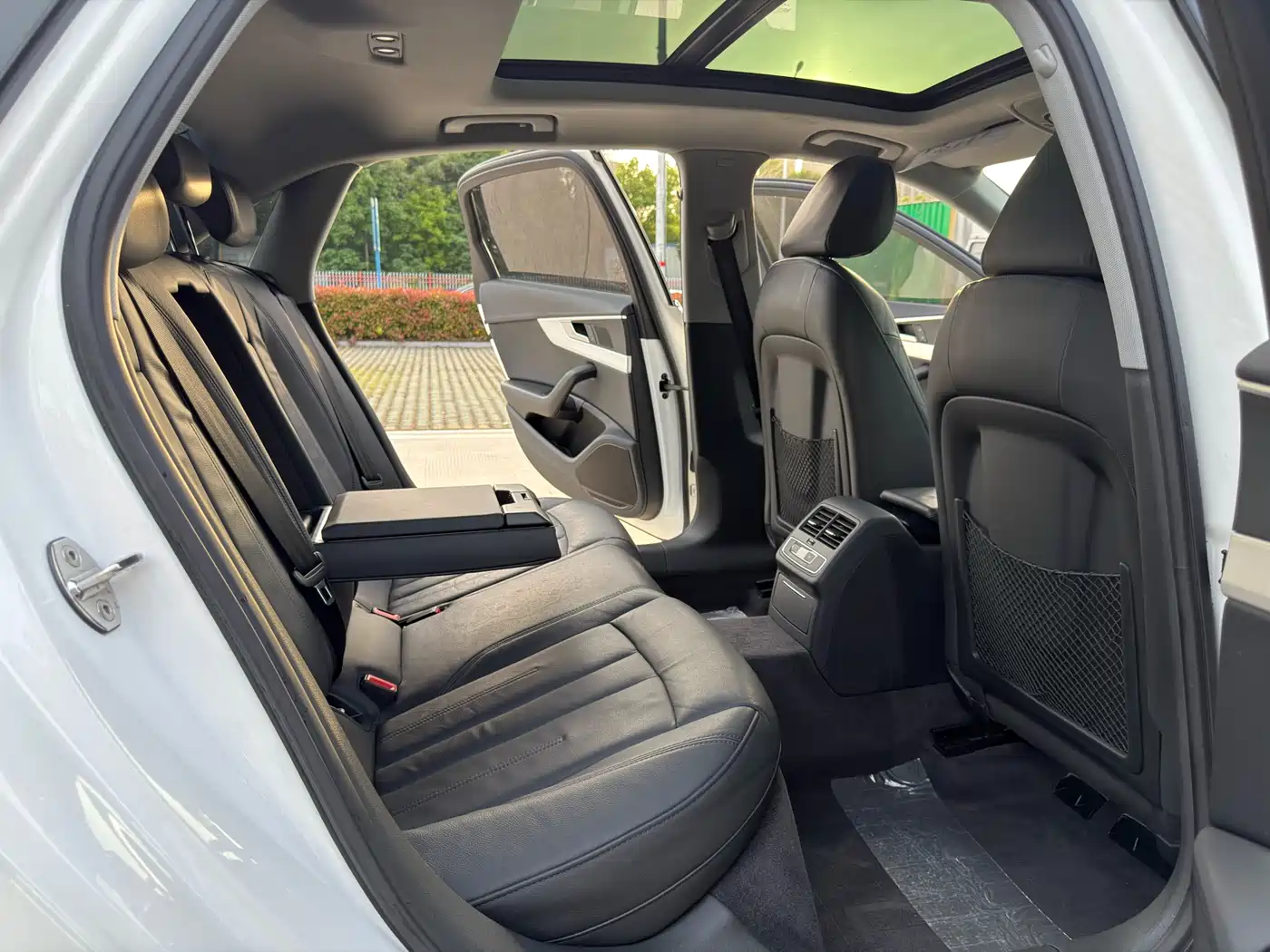 Audi A4L 2019 40 TFSI Fashion (China V) фото 12